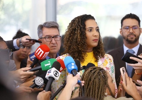 Grupo interministerial já tem reunião marcada para discutir racismo no futebol após Vini Jr.