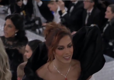Anitta brilha no Met Gala 2023 e é eleita dona de um dos melhores looks