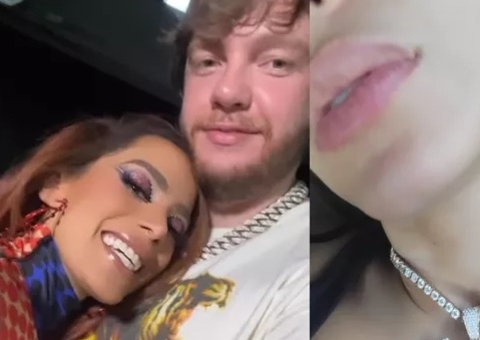 Anitta posa usando colar com nome do namorado, Murda Beatz