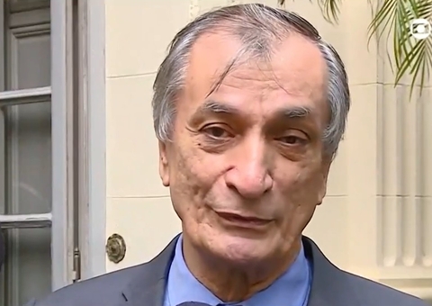 'Minha vida se tornou insuportável', disse poeta Antonio Cícero em carta antes de morte assistida