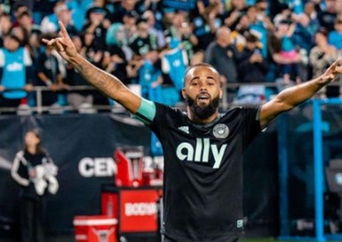 Ex-Tottenham morre em acidente de barco aos 25 anos