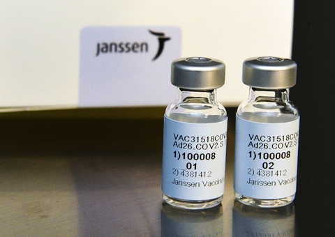 EUA autorizam envio de 3 milhões de doses da vacina da Janssen ao Brasil