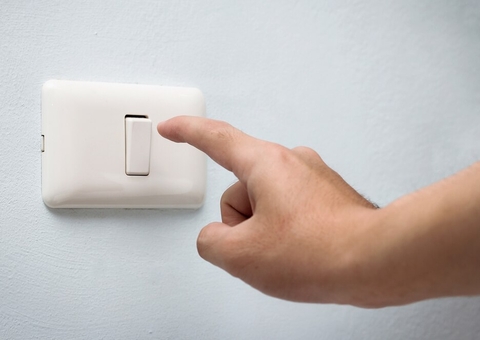 Moradores de 4 bairros de Manaus ficarão sem energia nesta sexta-feira