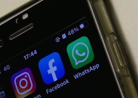 Facebook recebe multa milionária após ficar 6 horas fora do ar no Brasil