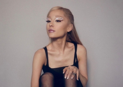 Ariana Grande curte post sobre relacionamento abusivo em meio a rumores de separação 