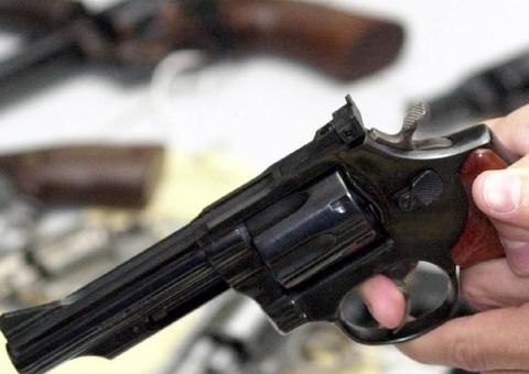 Entra em vigor parte dos decretos que ampliam acesso a armas de fogo