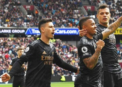 Arsenal empata com West Ham e vê City encostar no Campeonato Inglês