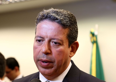 Lira afirma que colapso em Manaus foi 'aviso' sobre atual crise na Saúde