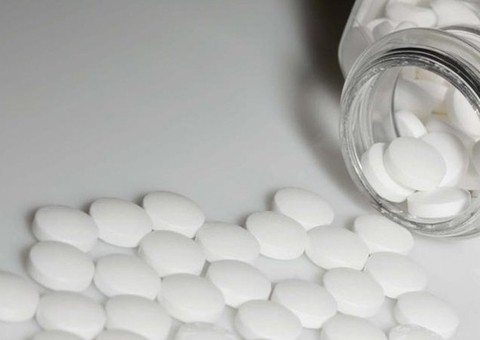 Aspirina será testada para combater câncer de mama agressivo