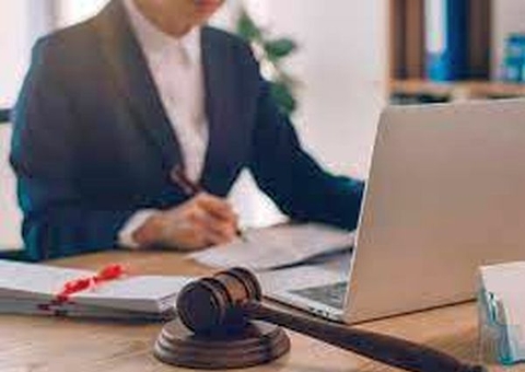 Irregularidade em licitação dá denúncia contra prefeito de Santa Isabel