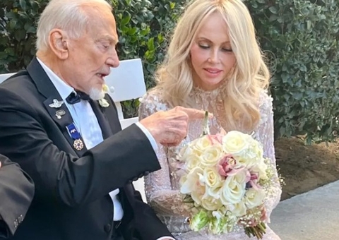 Astronauta se casa aos 93 anos nos Estados Unidos