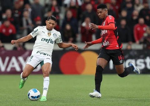 Palmeiras e Athletico-PR decidem hoje primeiro finalista da Libertadores