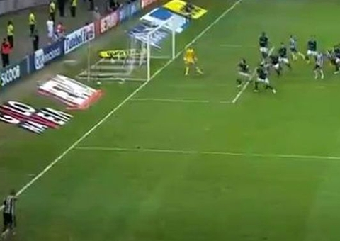 Sob vaias Atlético-MG perde para Goiás em pleno Mineirão