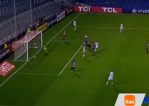 Atlético-MG vence Rosario e é o 1° classificado às oitavas da Libertadores