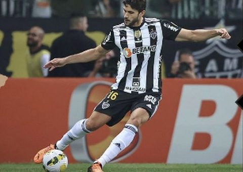 Atlético-MG bate o Botafogo, assume a ponta, e Turco Mohamed ganha fôlego