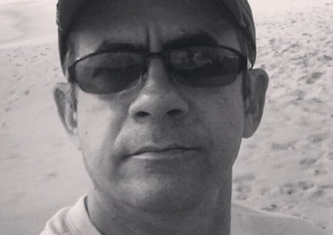 Ator morre de infarto após testar positivo para covid-19 