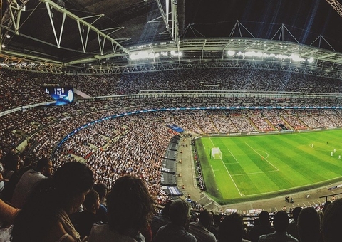 Conmebol anuncia suspensão da Copa América após aumento de casos de Covid