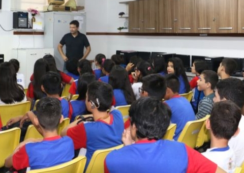 Reforma de escola em Barreirinha custa R$ 214 mil