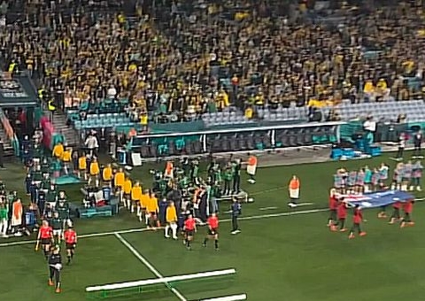 Quanto custa ir aos jogos da Copa, comer no estádio e curtir a Fan fest