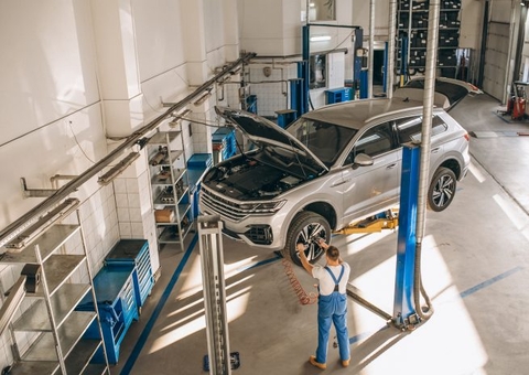Carro esquecido em oficina não pode ser considerado ‘perdido’ pelo dono em Manaus