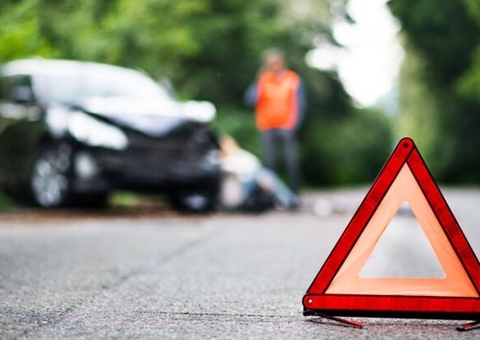 Homem que atropelou para fugir de acidente é condenado por tentativa de homicídio