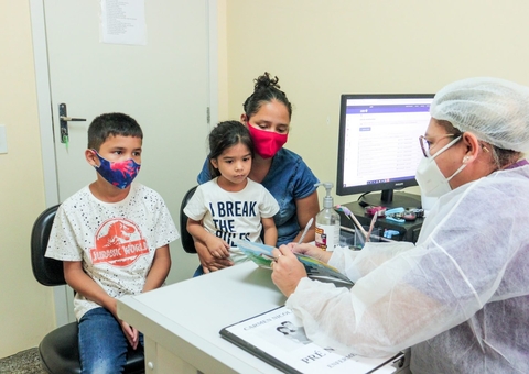 Beneficiários do Auxílio Brasil em Manaus devem realizar acompanhamento médico