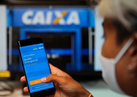 Auxílio emergencial é pago a beneficiários do Bolsa Família 