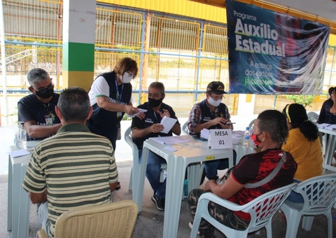 Entrega do cartão Auxílio Estadual Permanente será suspensa no feriado