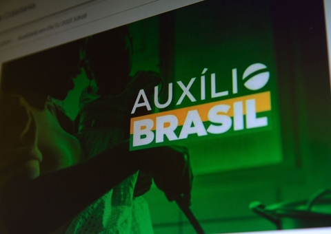 Caixa paga Auxílio Brasil a beneficiários com NIS final 3