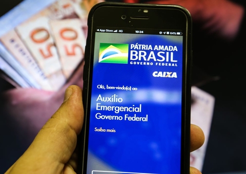 Caixa paga quarta parcela do auxílio emergencial a trabalhadores