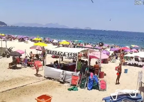 Avião que caiu em Copacabana não tinha autorização para fazer propaganda