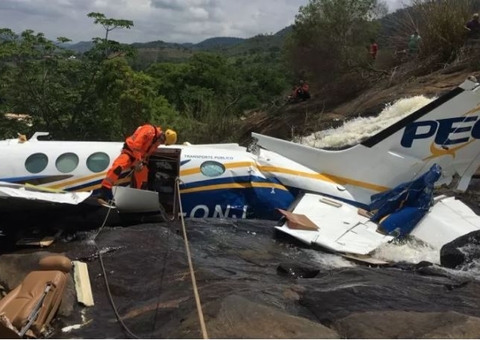 Avião que caiu com Marília Mendonça não tinha caixa preta