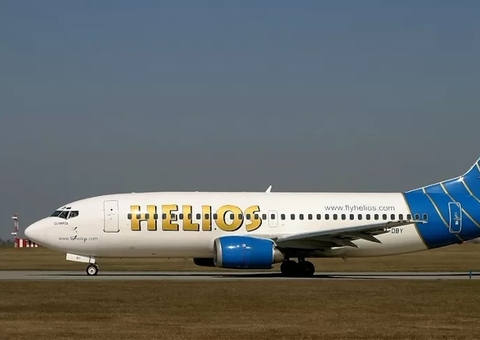 Avião 'fantasma' voou sozinho com 121 a bordo até cair na Grécia
