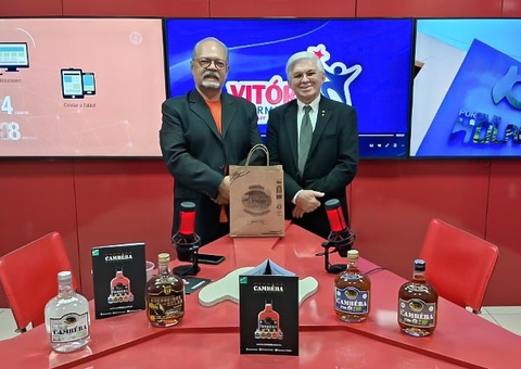‘Vinhos Etc e Tal’ recebe o fabricante de Cachaça Orgânica/Exportador Galeno Cambéba; Veja