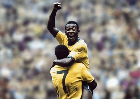 Um ano após morte, mundo continua rendendo seu louvor a Pelé, Edson e Dico