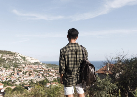 Senado aprova medida que libera turistas de visto para entrar no Brasil