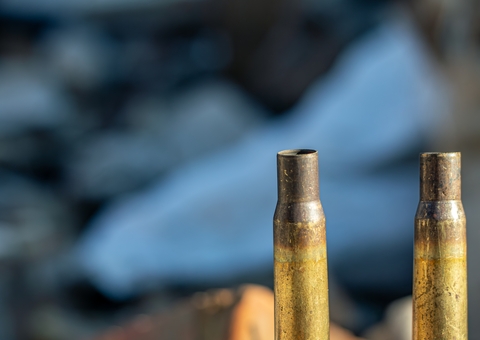 Padrasto morre ao ser baleado por namorado da enteada no Tarumã