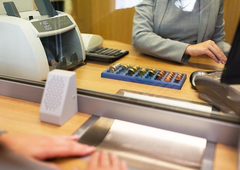 Empregado de instituição de pagamento não pode ser enquadrado como bancário