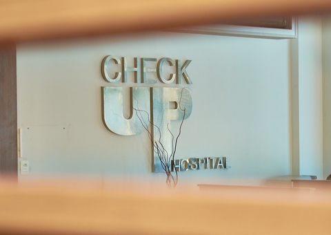 Hospital Check Up deve fazer cirurgia mesmo se plano não pagar convênio em Manaus