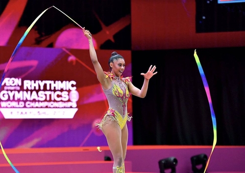 Ginástica Rítmica: Bárbara Domingos encerra Mundial na 17ª posição