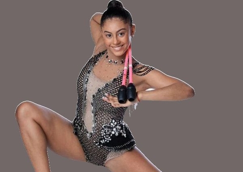 Babi conquista respeito e põe Brasil em novo patamar na ginástica rítmica