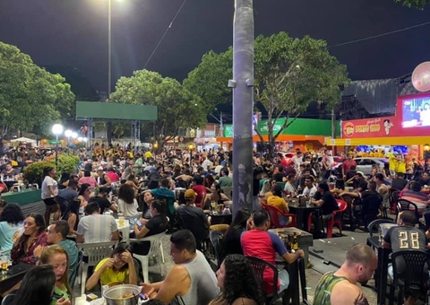 Bares na Praça do Eldorado são interditados após aglomerações em Manaus
