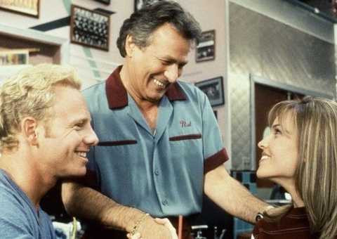 Morre aos 85 anos Joe E. Tata que interpretou o Nat em ‘Barrados no Baile’