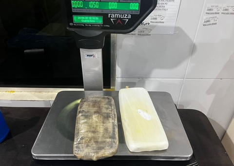 Foragido é preso com mais de R$ 50 mil em cocaína em barco no Manaquiri