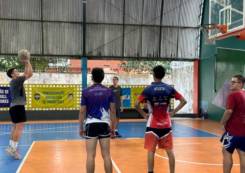 Manaus oferece aulas gratuitas de basquete