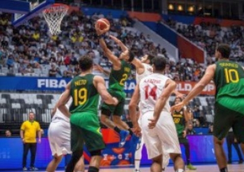 Brasil atropela Irã na primeira rodada da Copa do Mundo de Basquete