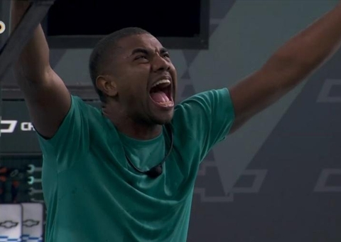 Finalista, Davi vence dinâmica, fatura mais R$ 10 mil e acumula prêmios no BBB 24