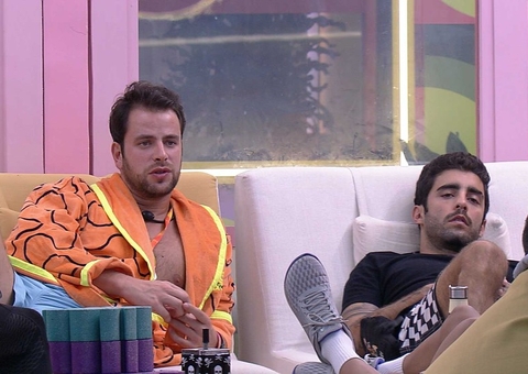 Gustavo aposta em 'paredão ideal' para eliminar Eslovênia do BBB22
