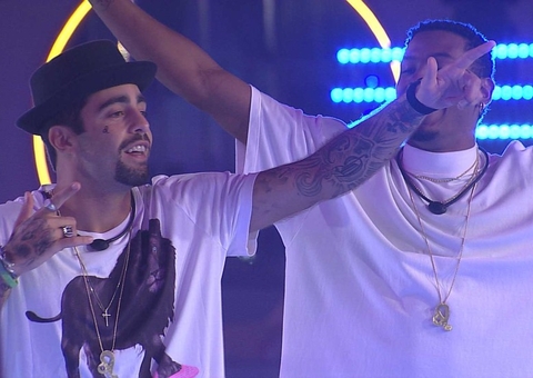 Brothers se emocionam ao ouvir música de Maria durante festa no BBB22; vídeo