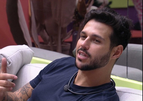 BBB 22: Sem saber se Anitta está o ‘esperando’, Rodrigo rasga elogios à cantora